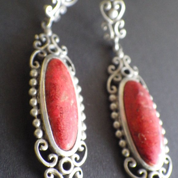 Stunning Vintage Sterling Silver Filigree Coral Pierced earrings - Picture 2 of 5
